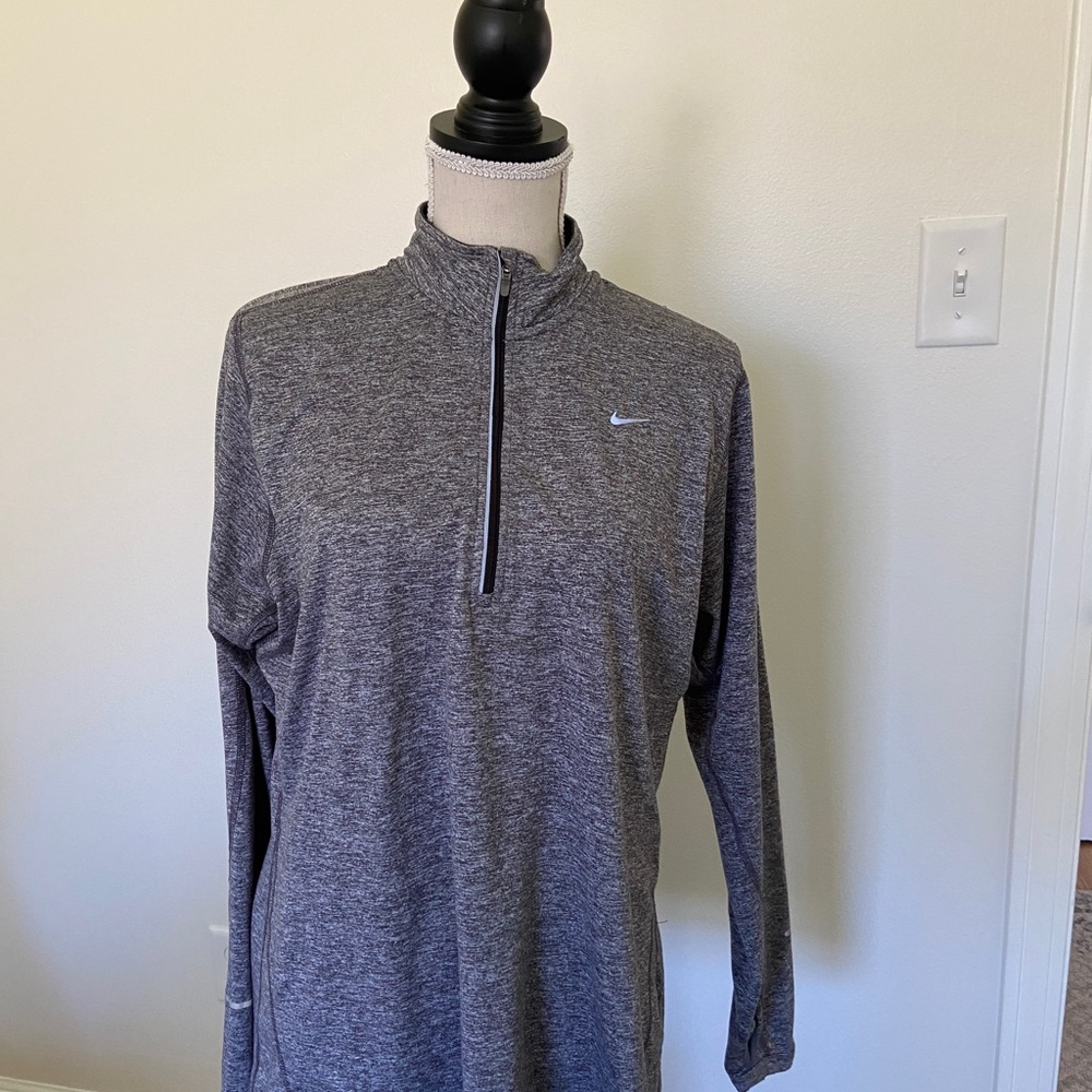 3/4 zip pullover, great for working out